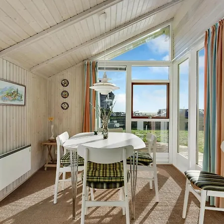 3 Bedroom Lovely In *